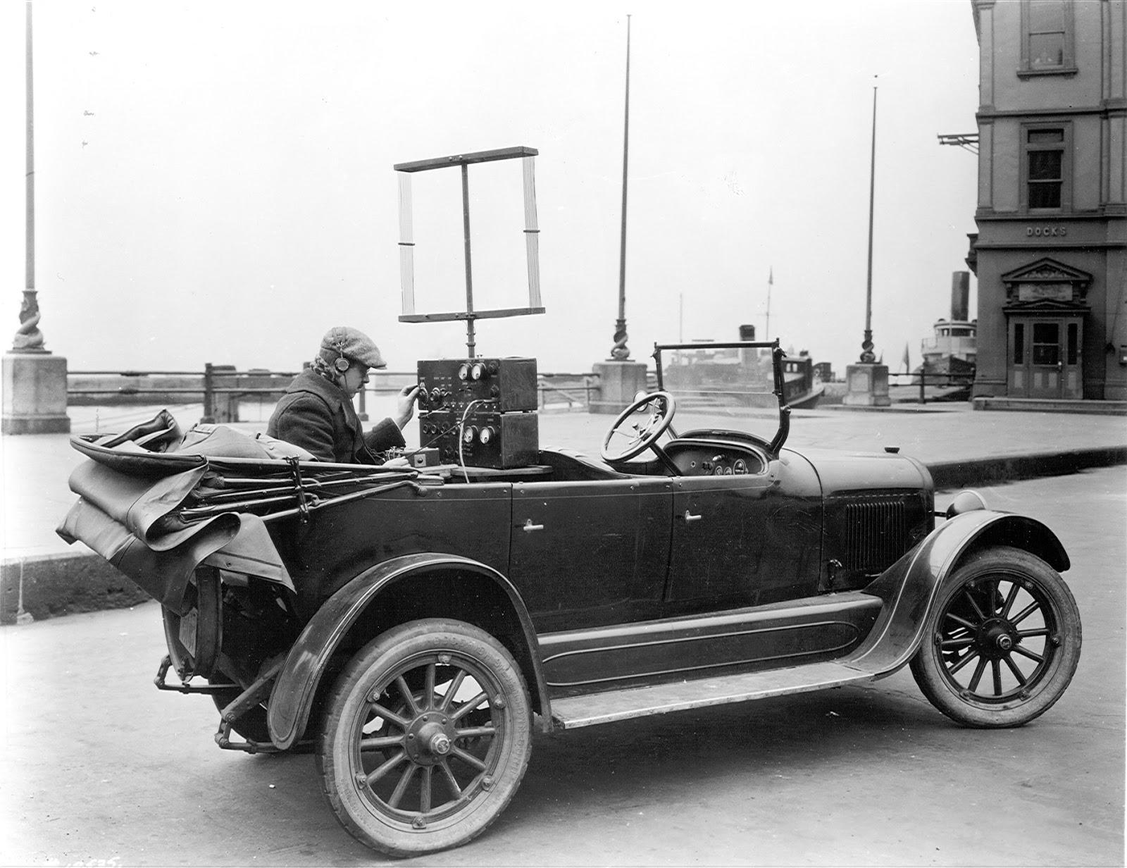 1924. When ‘mobile’ meant a car, literally.